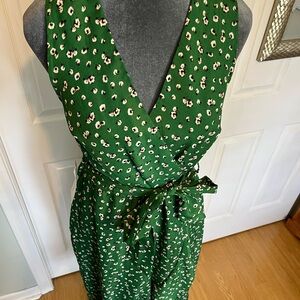 AX Paris Green Sleeveless V-Neck Midi Sundress